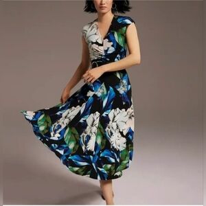 White House Black Market Women's Dress S Floral  Sleeveless